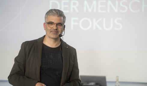 René Götzenbrugger Moderation Identität Worlshop